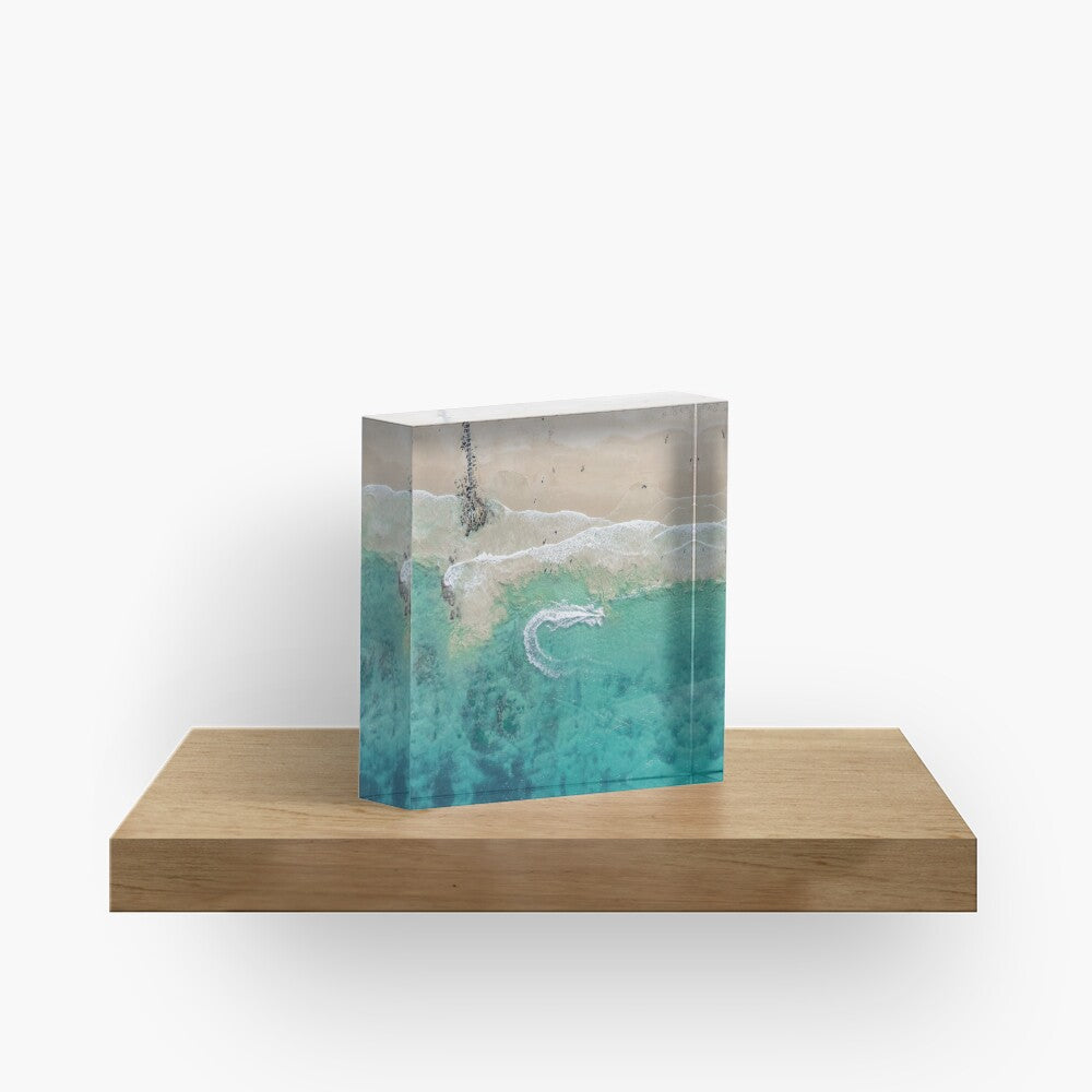 (Thirroul) U-Turn Acrylic Block