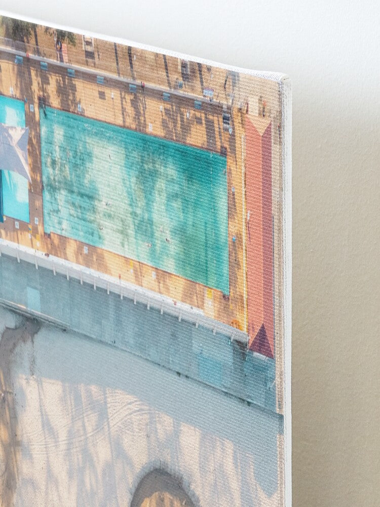 (Thirroul) Laps Canvas Mounted Print