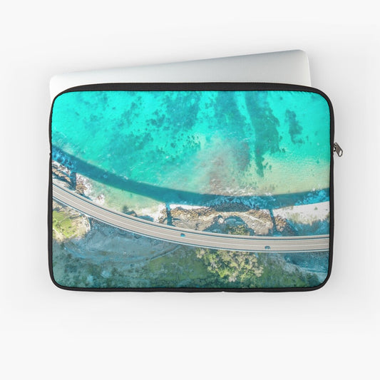 (Clifton) Sea Cliff Bridge Laptop Sleeve