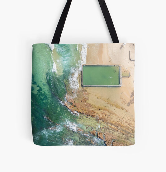 (Bulli) Seaside Poolscape Tote Bag