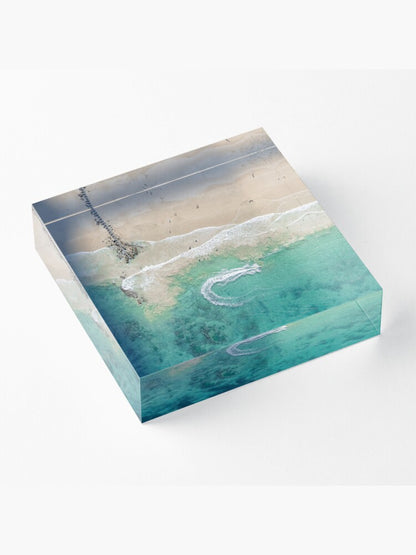 (Thirroul) U-Turn Acrylic Block