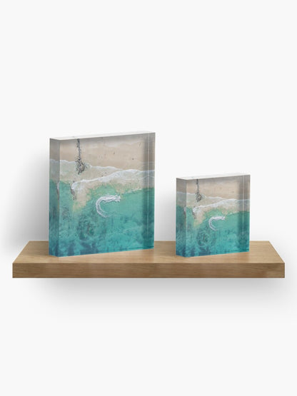 (Thirroul) U-Turn Acrylic Block