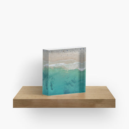 (Thirroul) The Deep Acrylic Block