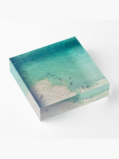 (Thirroul) Follow the Leader Acrylic Block