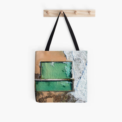 (Austinmer) Waves and Walls Tote Bag