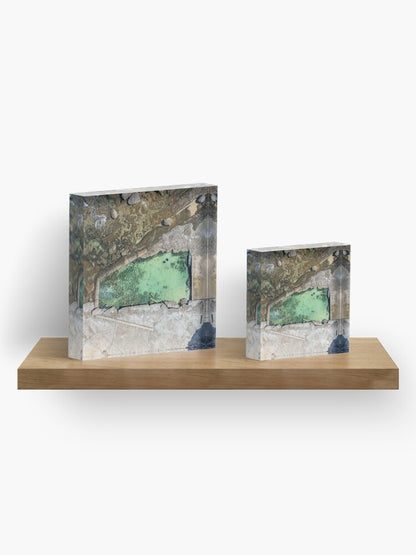 (Wollongong) Emerald Oasis Acrylic Block